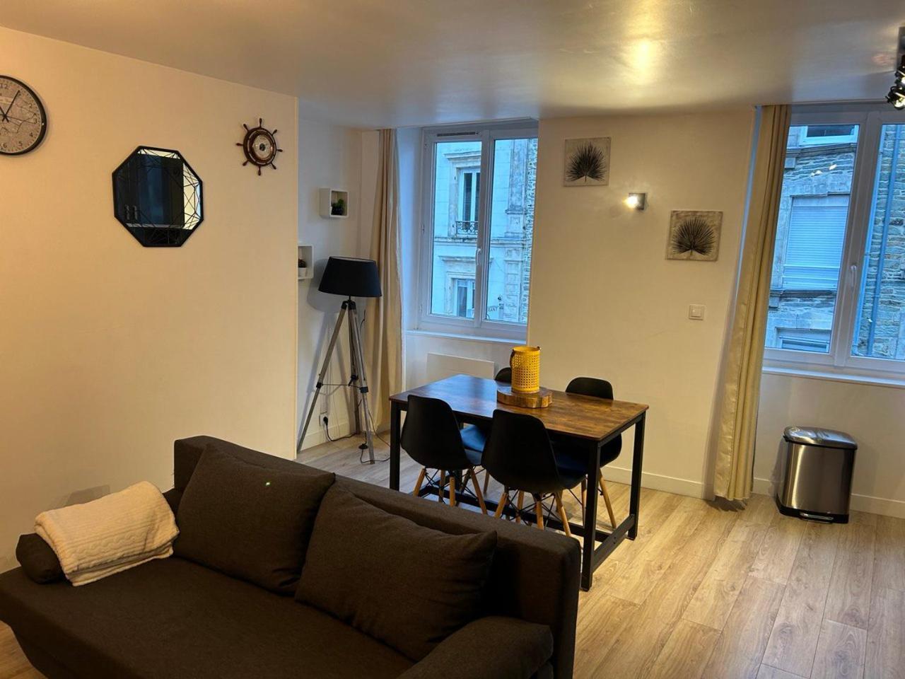 Appartamento La Casa Tres - Cosy In The Very Centre Port Cherbourg-en-Cotentin Esterno foto