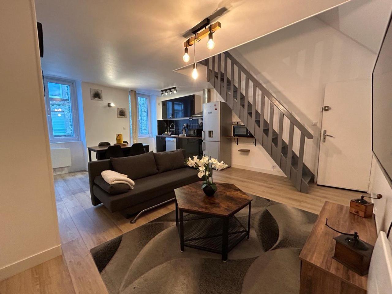 Appartamento La Casa Tres - Cosy In The Very Centre Port Cherbourg-en-Cotentin Esterno foto